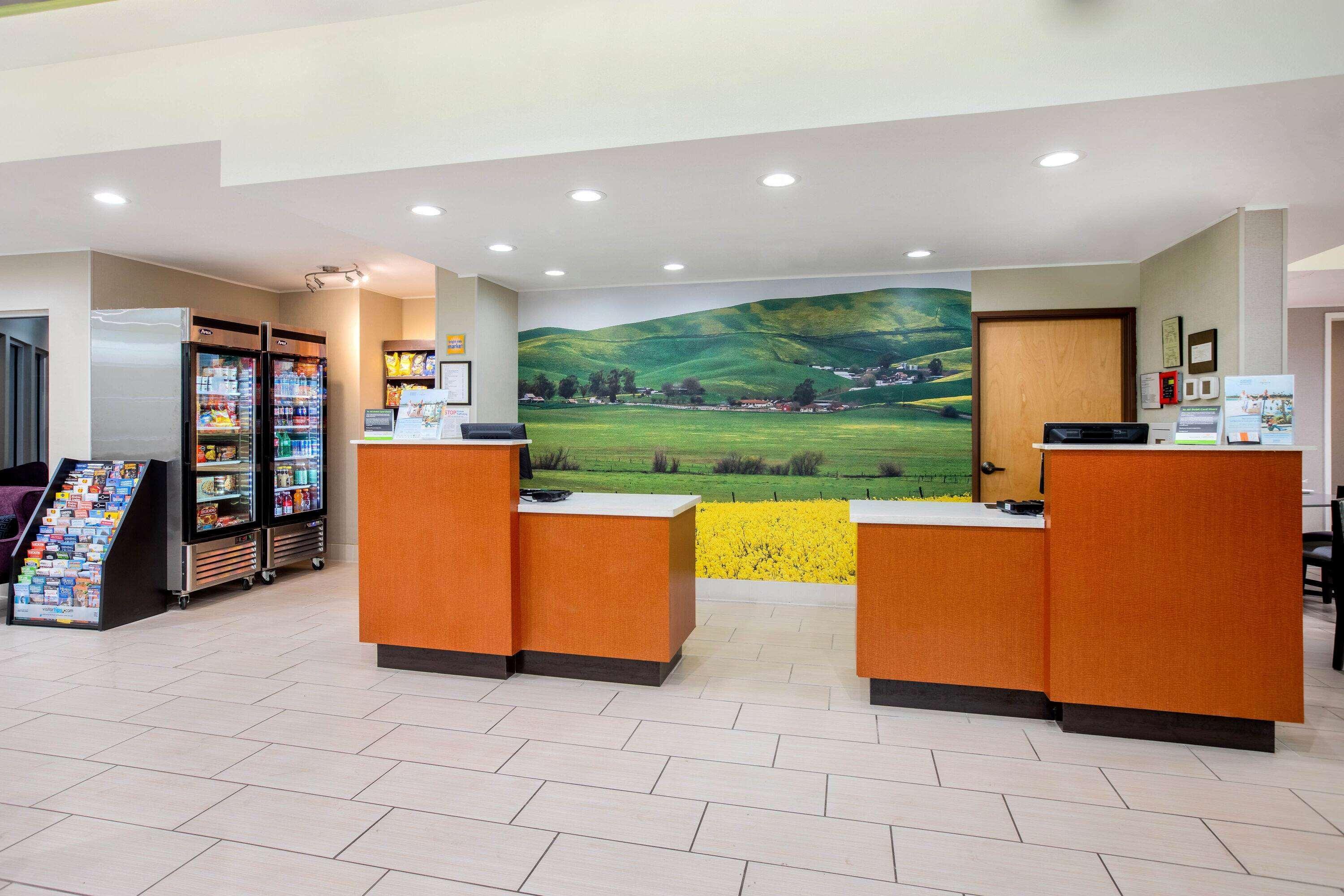La Quinta Inn By Wyndham Livermore Exterior photo